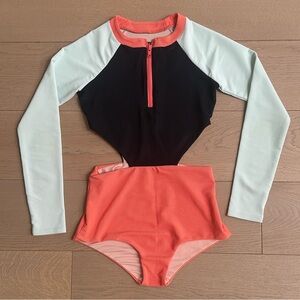 Nwt Free People Beach Riot Bethany Spring Suit
Size small